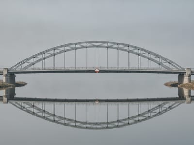bridge — visual dictionary illustration